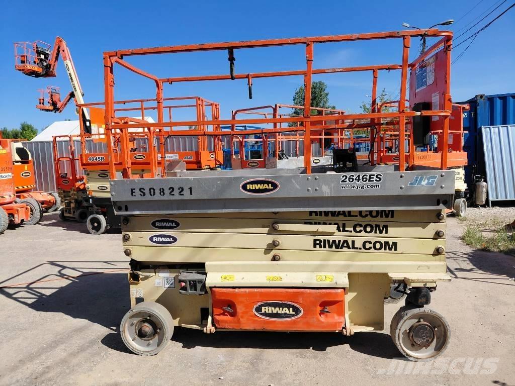 JLG 2646ES Ножничные подъемники