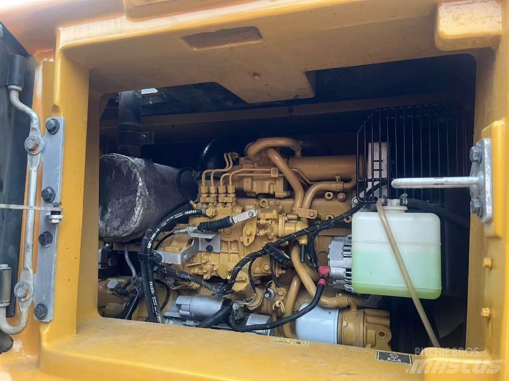 CAT 310 Гусеничные экскаваторы