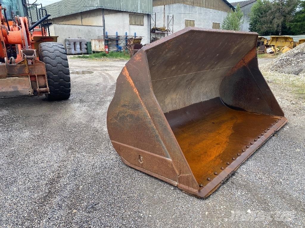 Fiat-Hitachi W 190 Фронтальные погрузчики