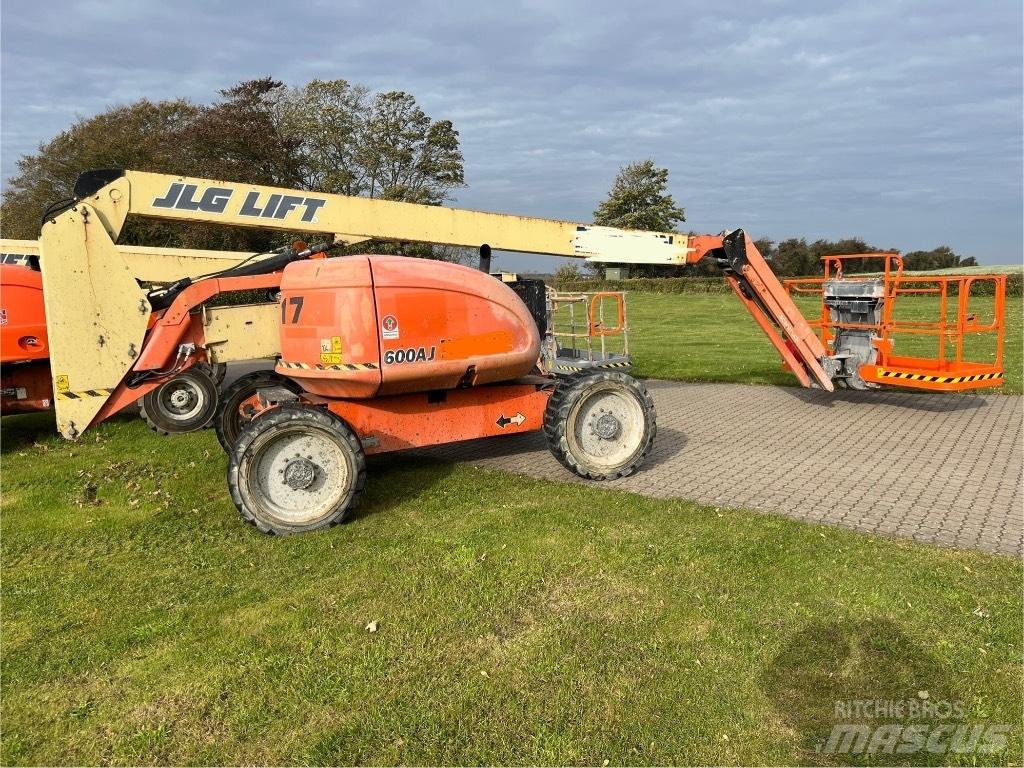 JLG 600 AJ Коленчатые подъемники