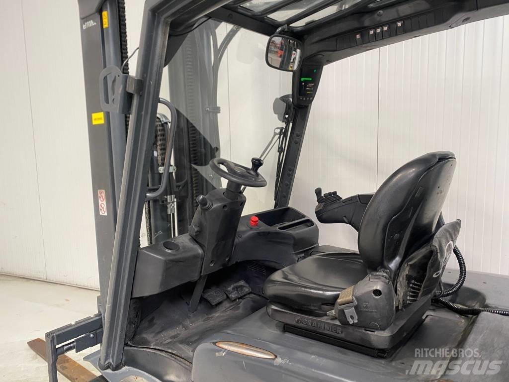 Linde E30L-01 Электропогрузчики