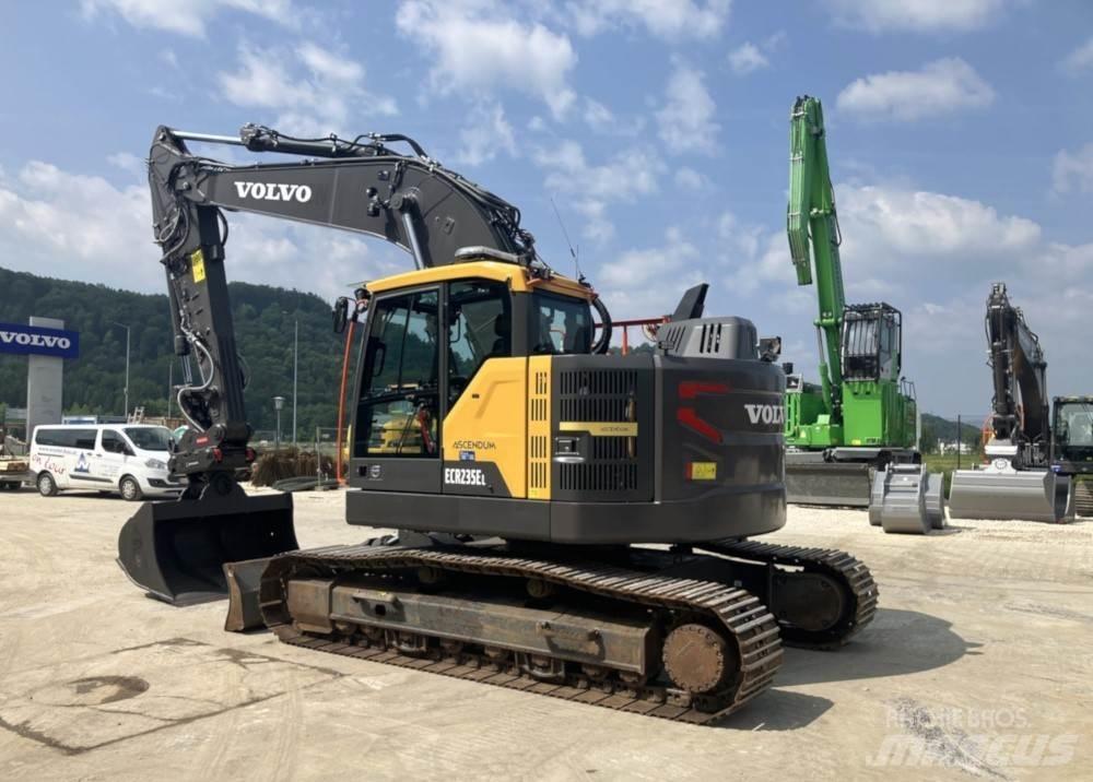 Volvo ECR235EL Гусеничные экскаваторы