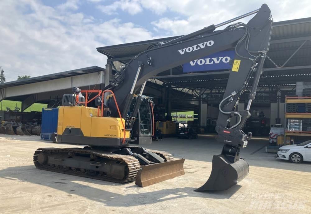 Volvo ECR235EL Гусеничные экскаваторы