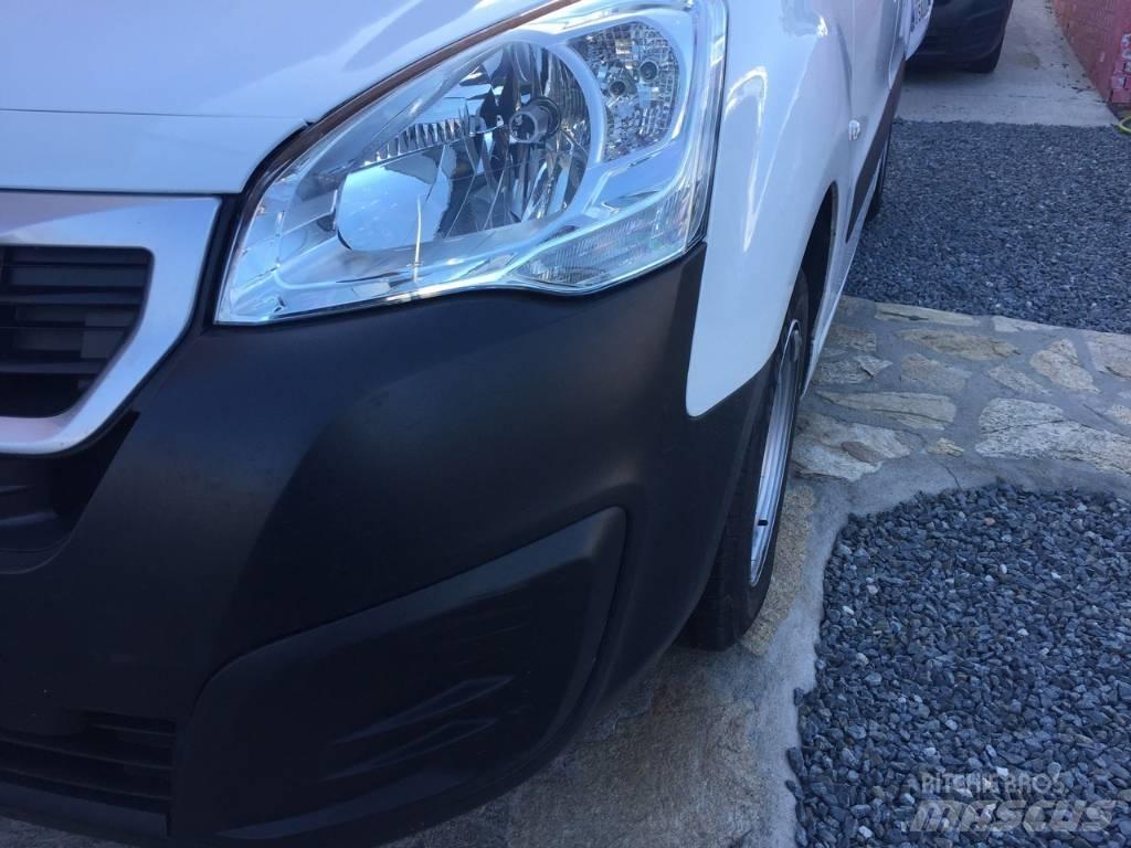 Peugeot Partner Изотермический фургон