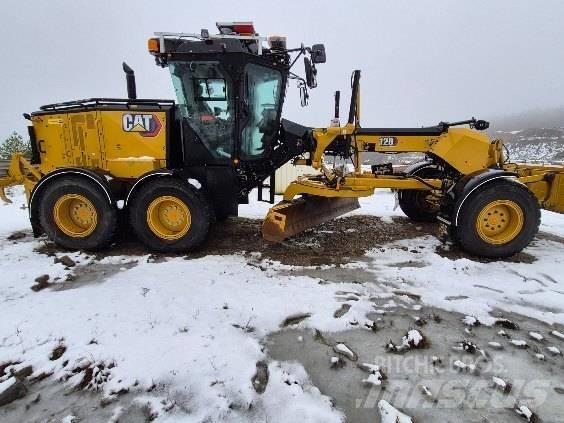 CAT 120 ADW Грейдеры