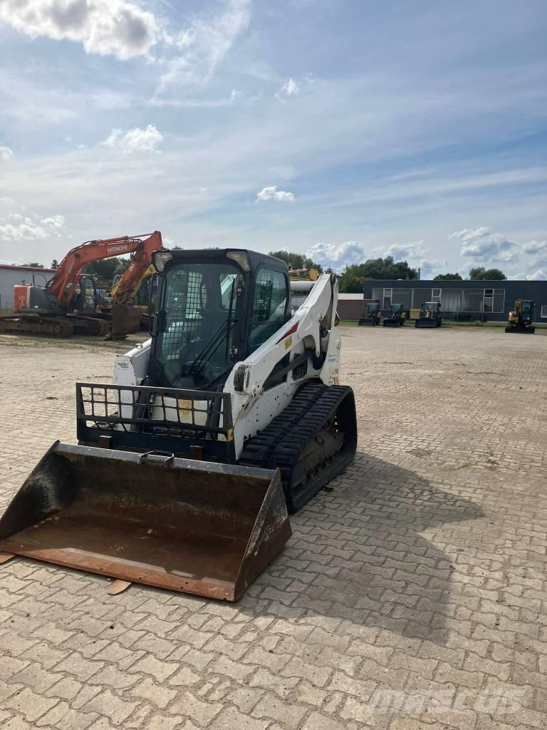 Bobcat T 770 Гусеничные фронтальные погрузчики