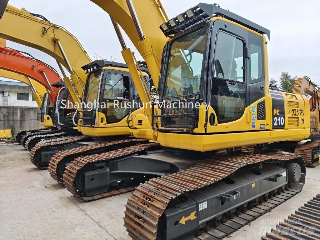 Komatsu PC210-8 Гусеничные экскаваторы