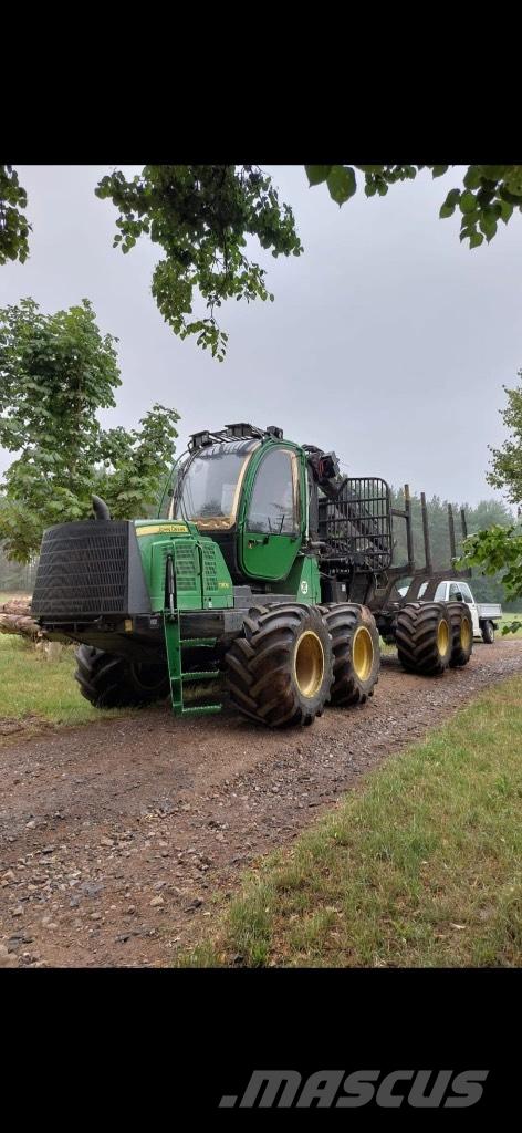 John Deere 1110E Форвардеры