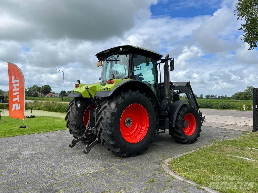 CLAAS Arion 530 CIS Трактора