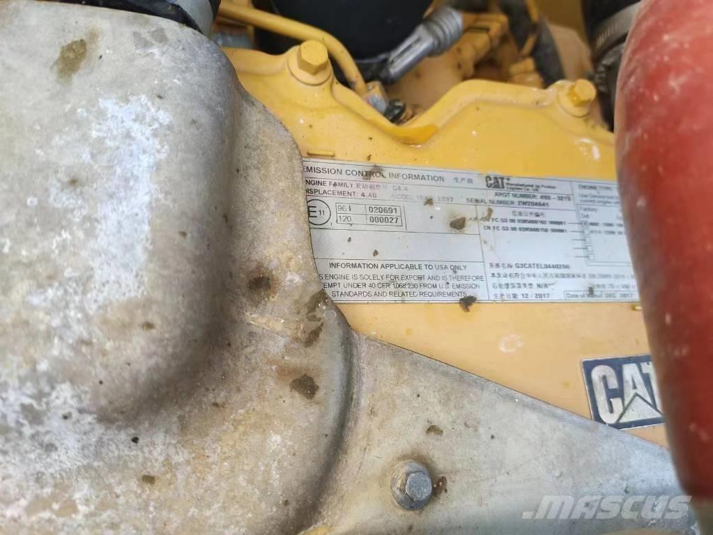 CAT 320GC Гусеничные экскаваторы