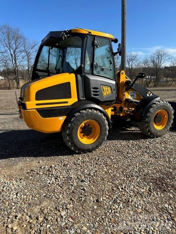 JCB 409 Фронтальные погрузчики