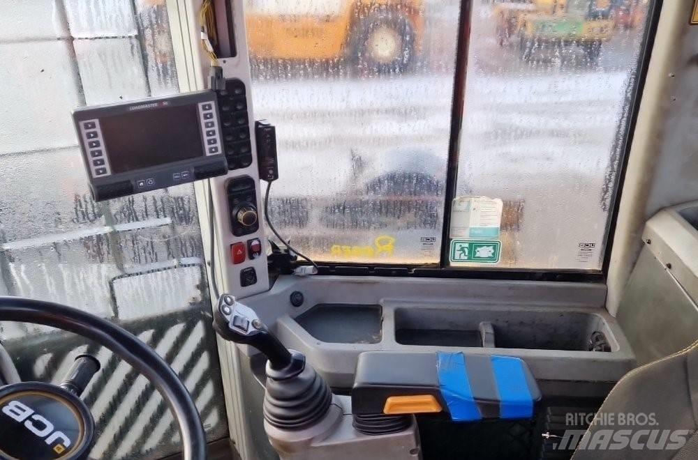 JCB 457 Фронтальные погрузчики