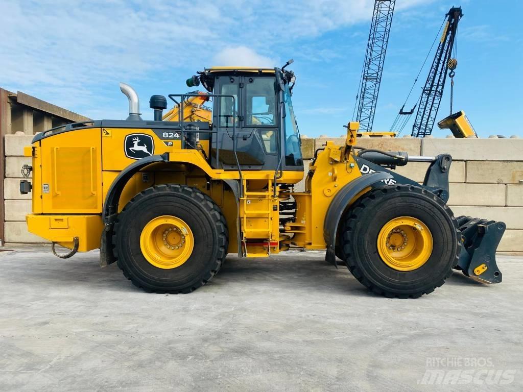 John Deere 824p Фронтальные погрузчики