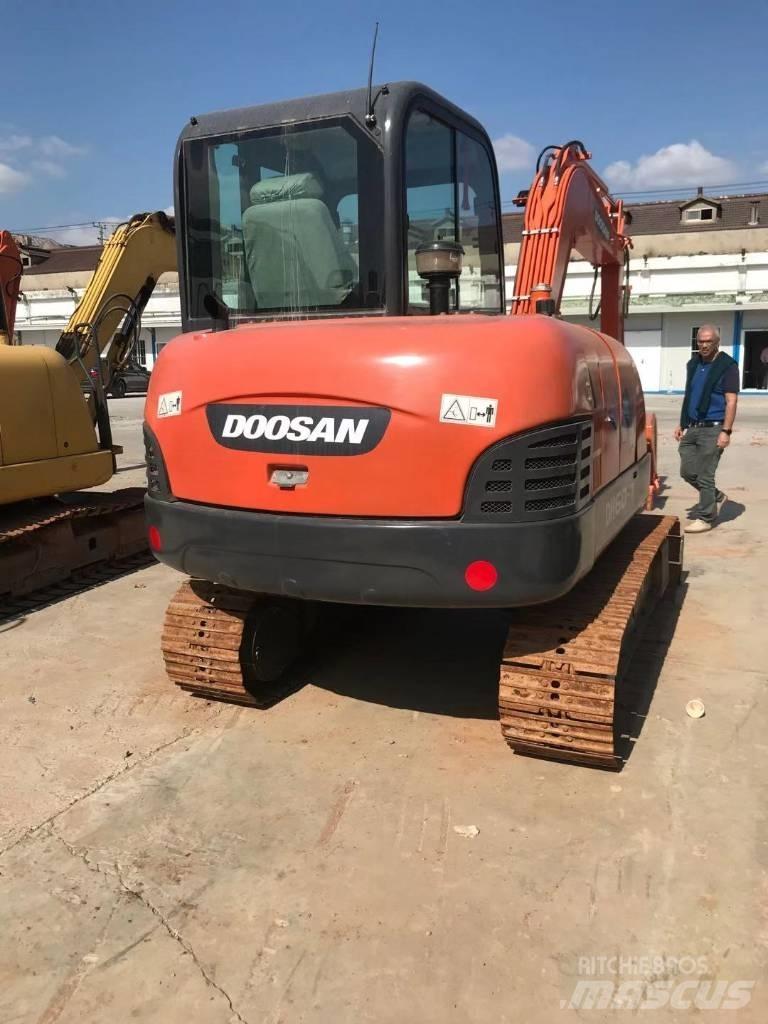 Doosan dx60 Гусеничные экскаваторы
