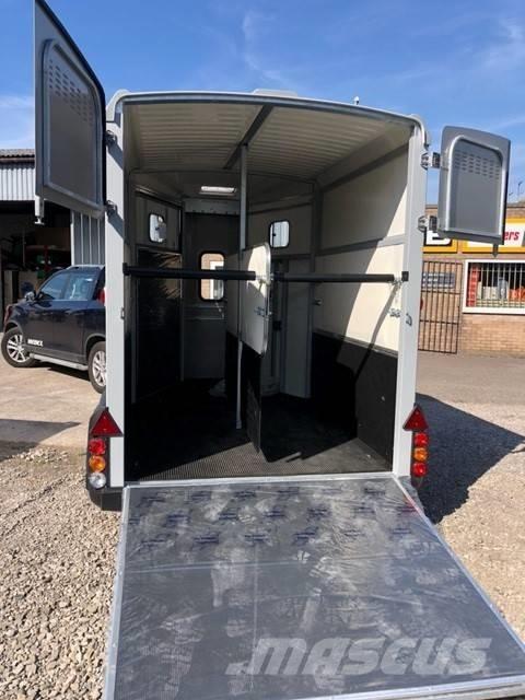 Ifor Williams HB511R Прочие сельхоз-прицепы