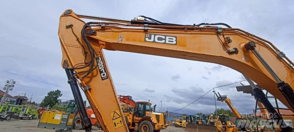 JCB JS 210 LC Гусеничные экскаваторы