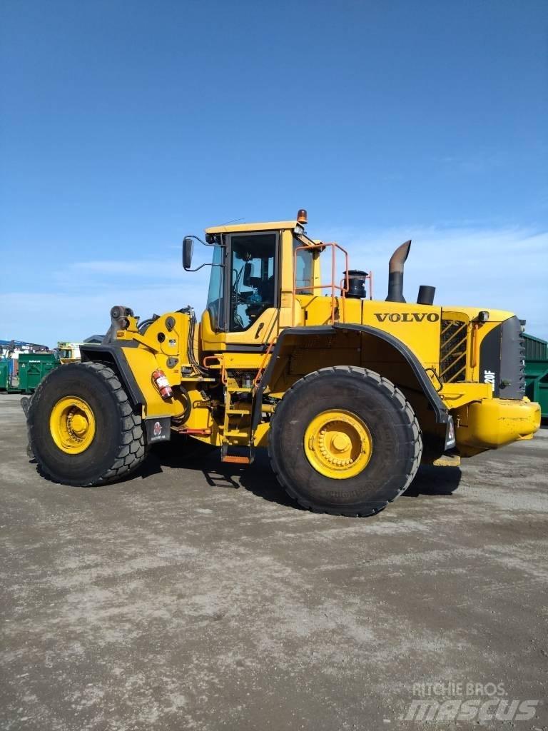 Volvo L 220 F Фронтальные погрузчики