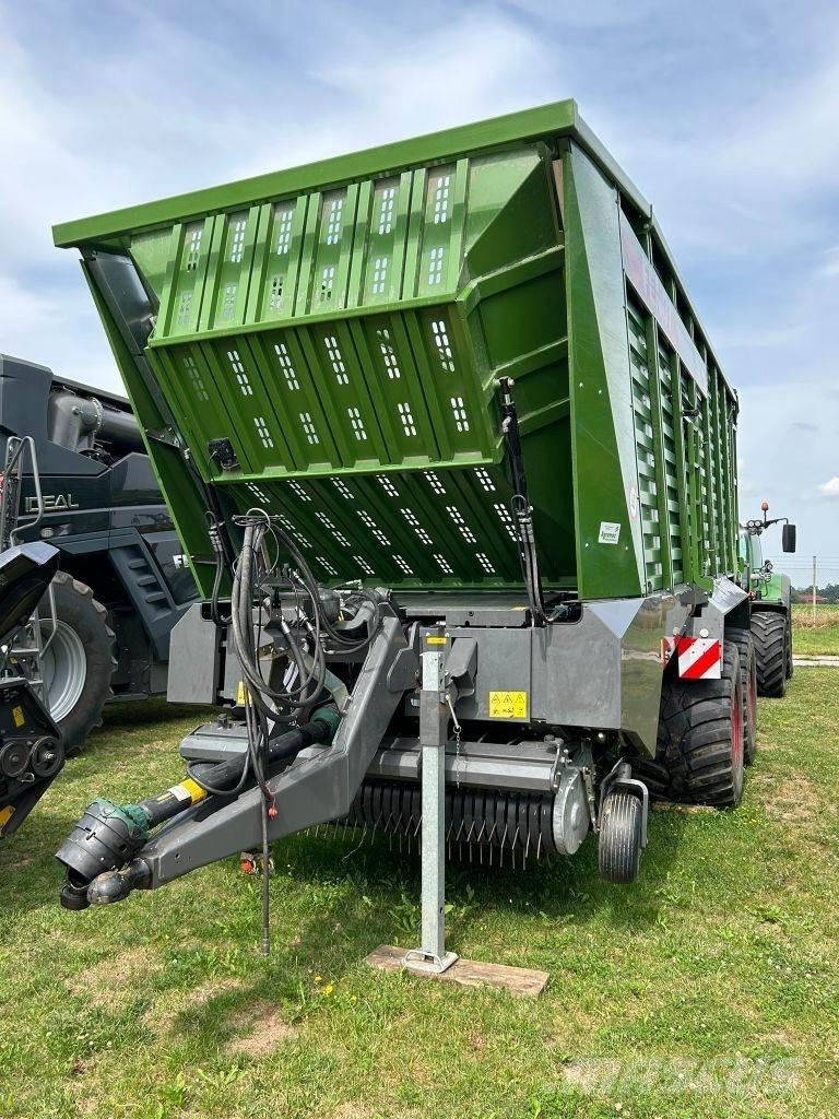 Fendt tigo 75 VR Кормовые вагоны