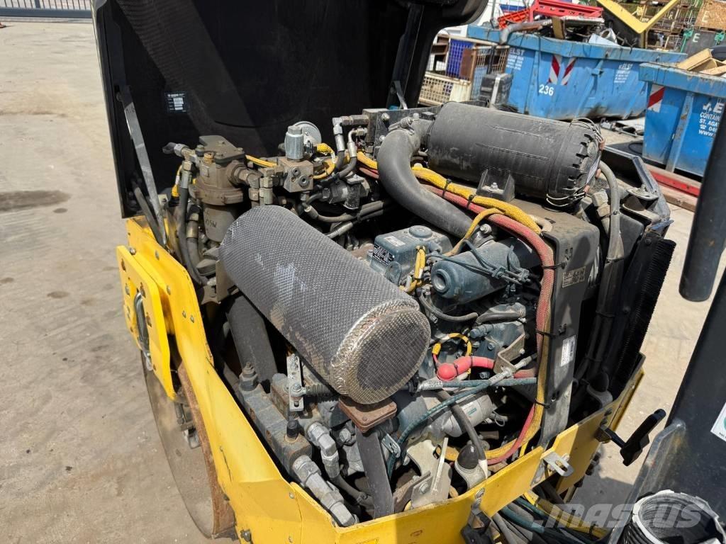 Bomag BW 100 AC-5 Комбинированные катки