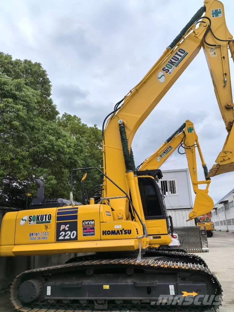 Komatsu PC 220-8 Гусеничные экскаваторы