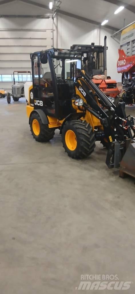 JCB 403 Малые погрузчики