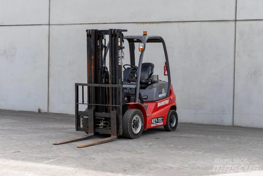 Manitou MI 25 D Дизельные погрузчики