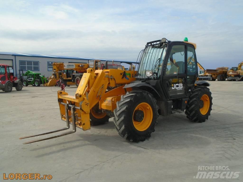 JCB 531-70 Сельскохозяйственные телескопические погрузчики