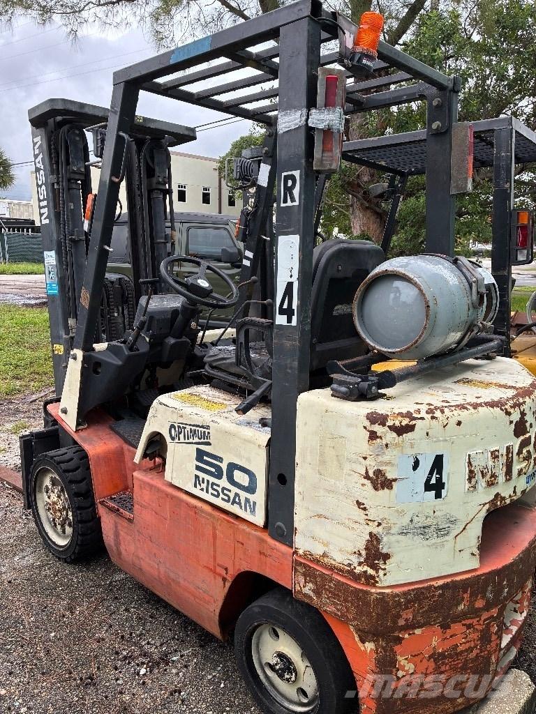 Nissan CP102 A 25 PV Другие складские механизмы