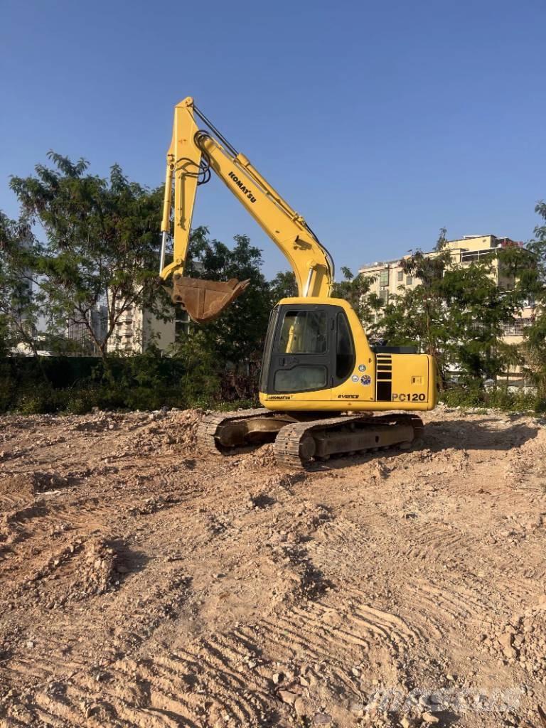 Komatsu PC120 Гусеничные экскаваторы