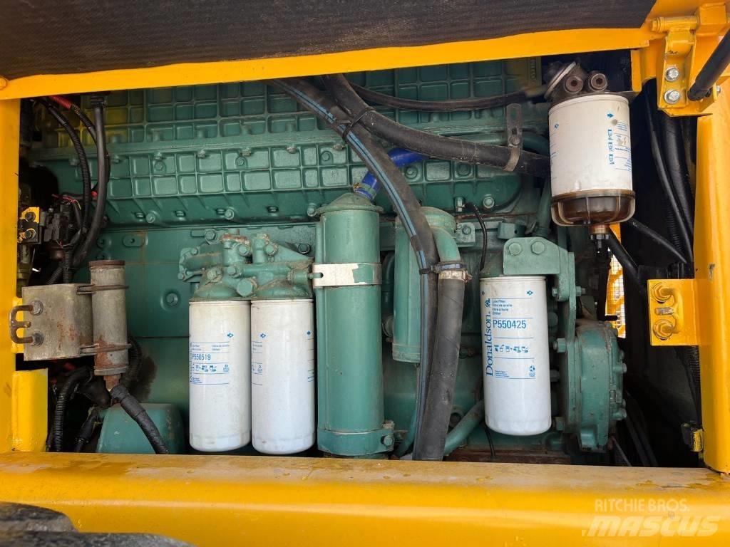 Volvo L 180 D Фронтальные погрузчики
