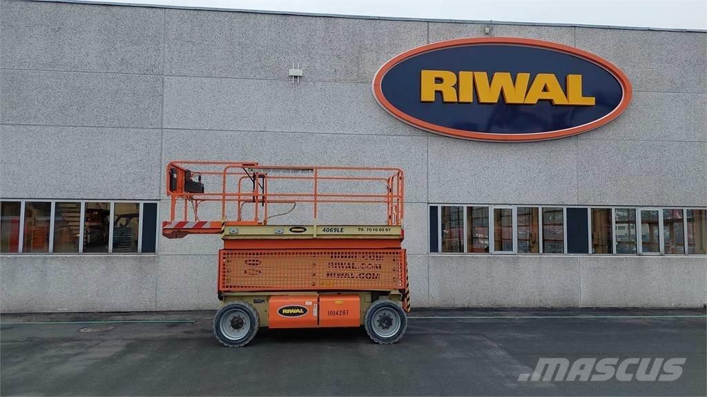 JLG 4069LE Ножничные подъемники