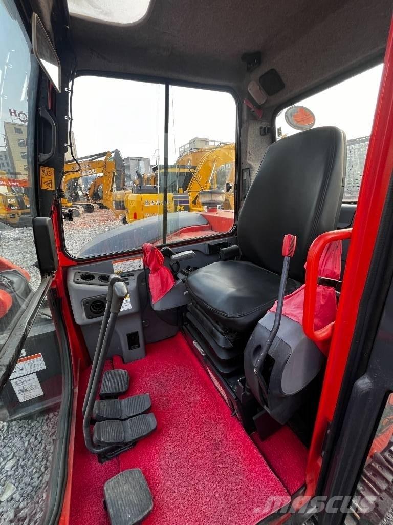 Kubota KX 185 Малые экскаваторы 7т-12т