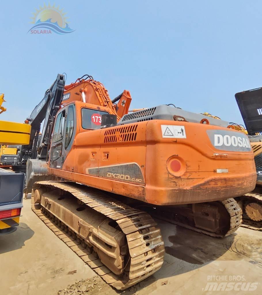 Doosan DX 300 LC Гусеничные экскаваторы