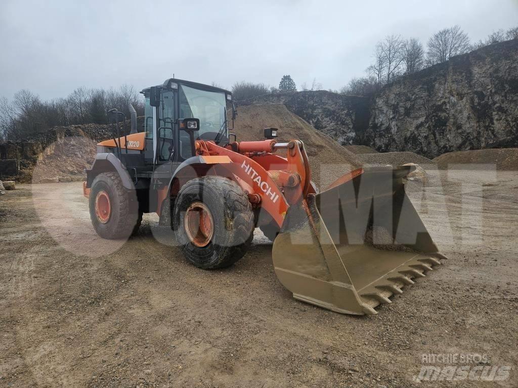 Hitachi ZW 220 Фронтальные погрузчики