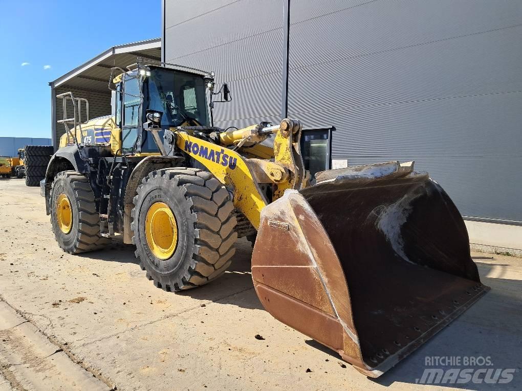 Komatsu WA475-10E0 Фронтальные погрузчики