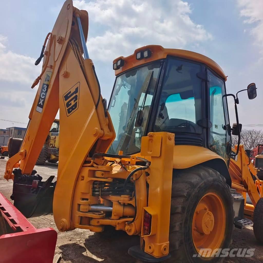JCB 3 CX Экскаваторы-погрузчики