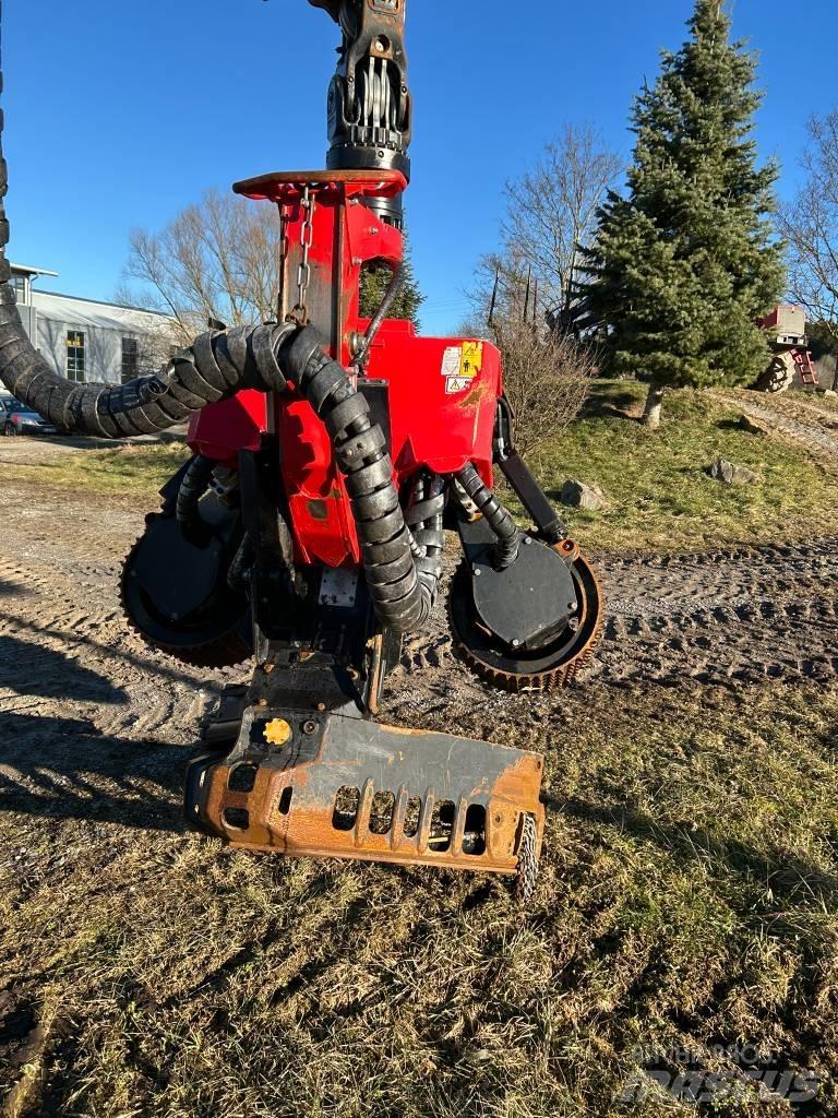 Komatsu 931 Харвестеры