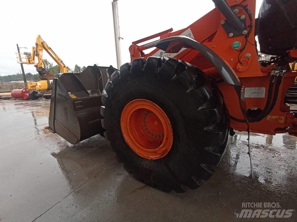 Hitachi ZW 310-6 Фронтальные погрузчики