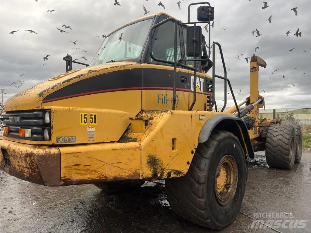 CAT 730 Шарнирно-сочленённые самосвалы