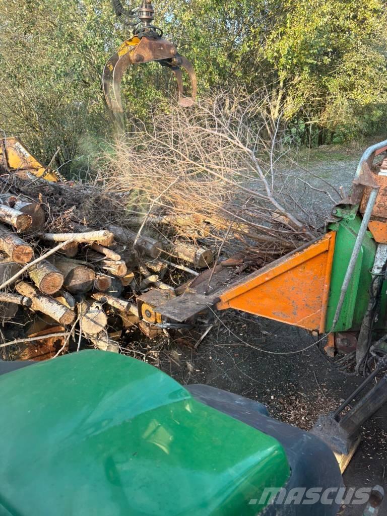 Heizohack HM 8-400 Дробилки древесины