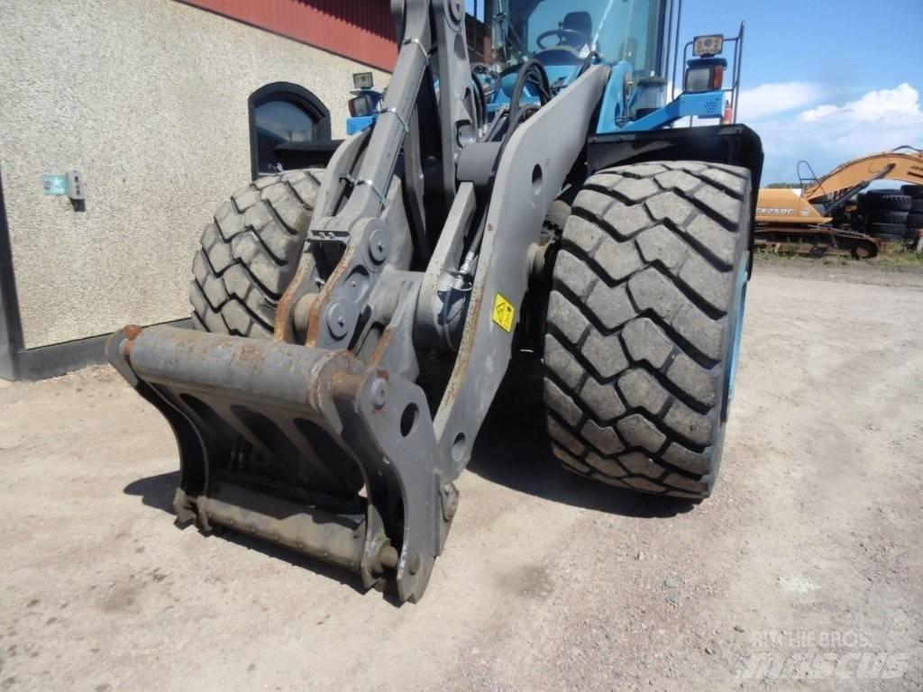 Volvo L 220 G Фронтальные погрузчики