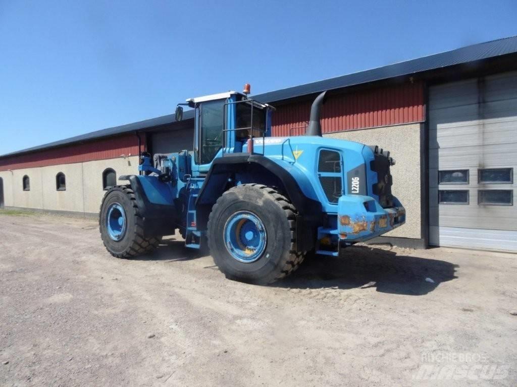 Volvo L 220 G Фронтальные погрузчики