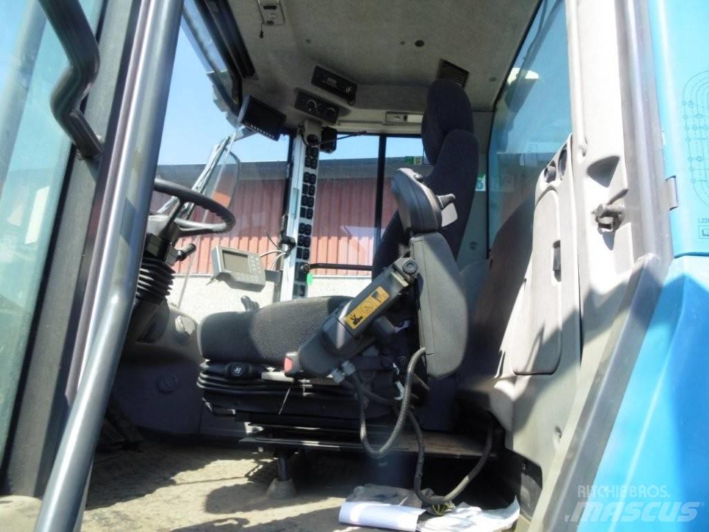 Volvo L 220 G Фронтальные погрузчики