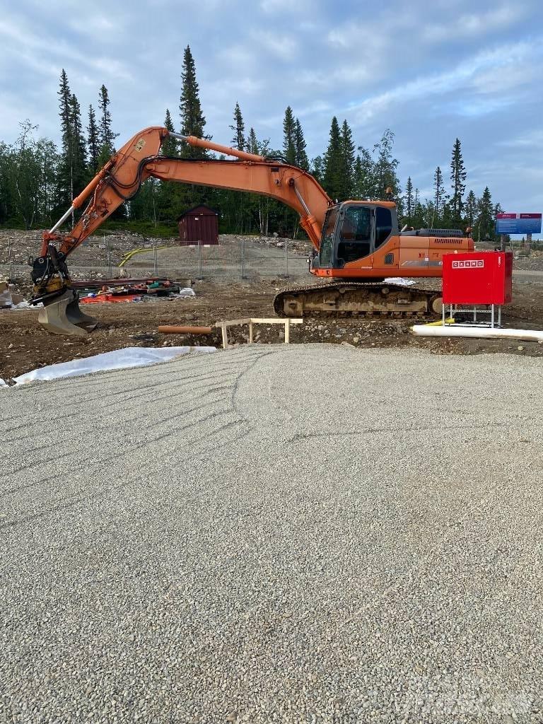 Doosan DX 255 Гусеничные экскаваторы