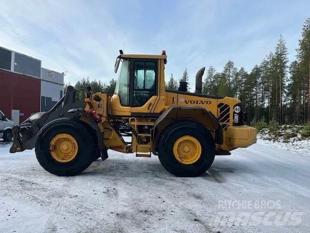 Volvo L120F Фронтальные погрузчики