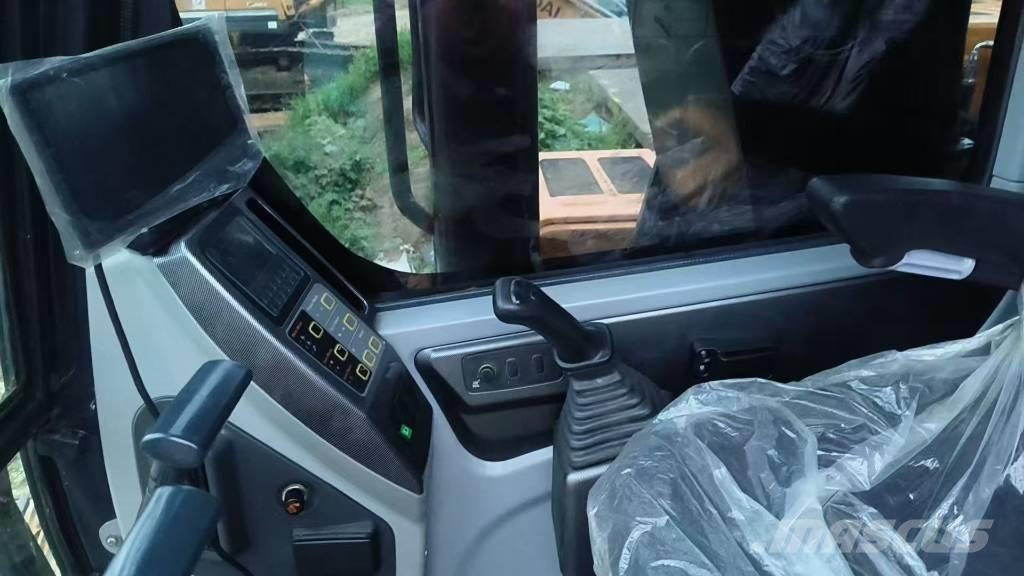 Hyundai HX220S Гусеничные экскаваторы