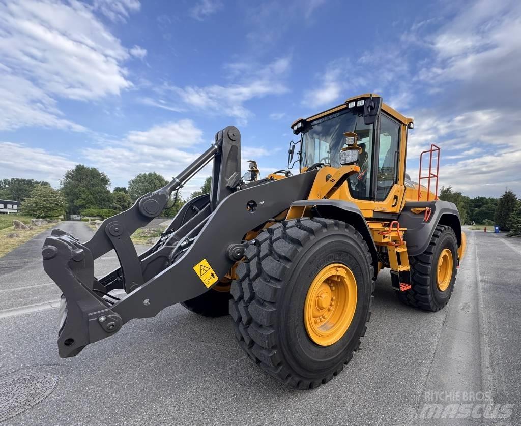 Volvo L 120 H2 Фронтальные погрузчики