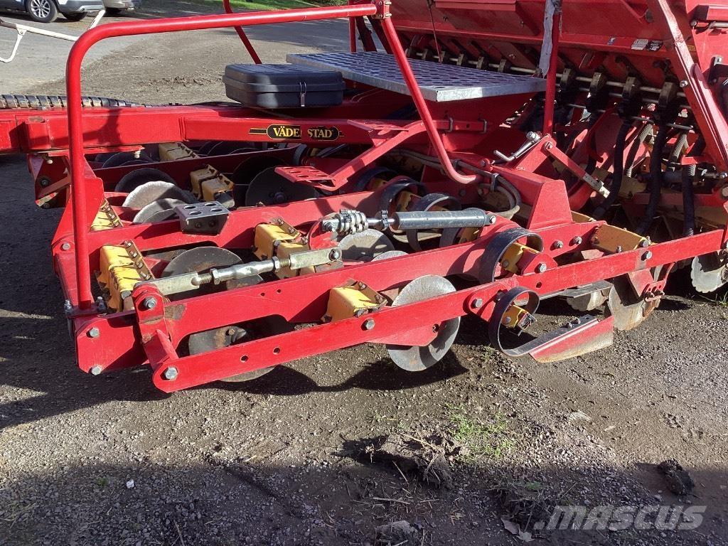 Väderstad Rapid300C Комбинированные сеялки