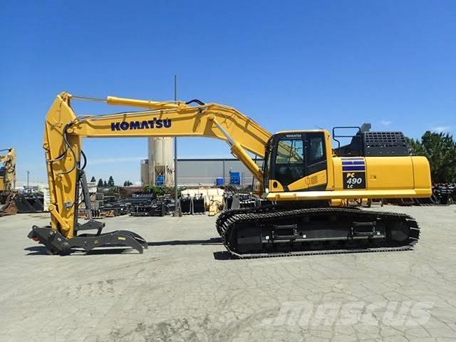 Komatsu PC 490 LC-11 Гусеничные экскаваторы