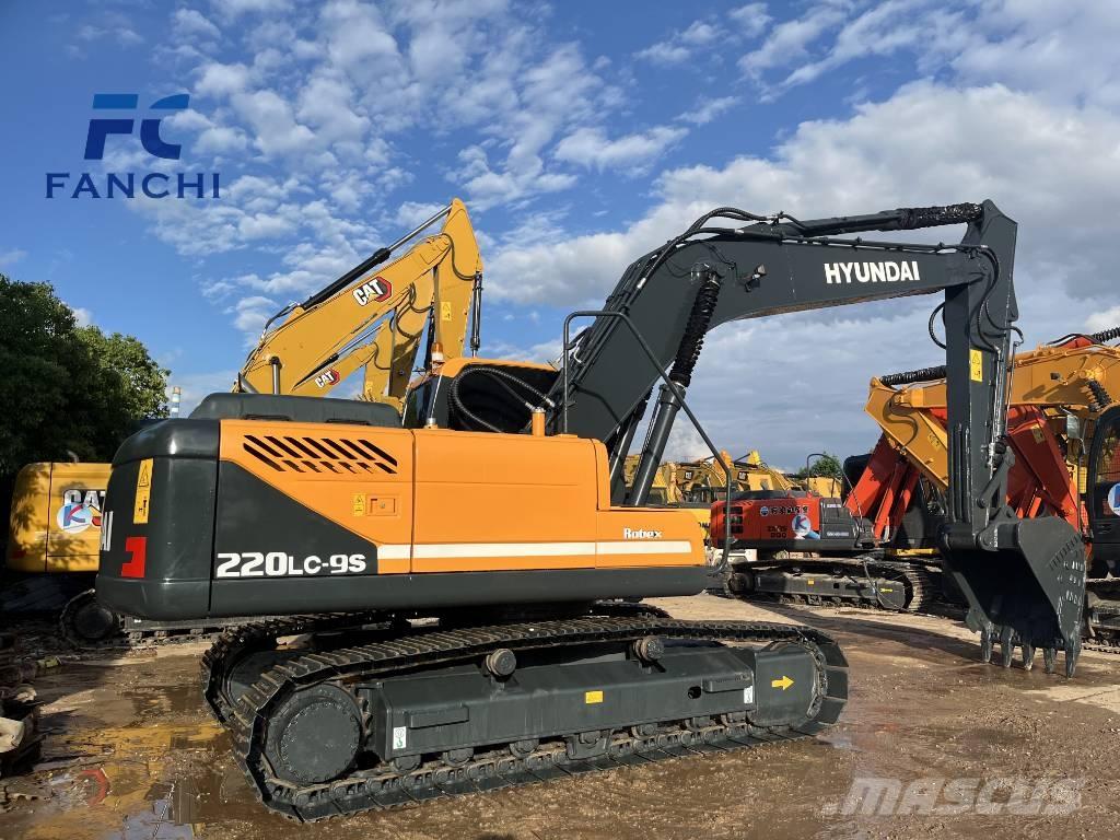 Hyundai 220LC-9S Гусеничные экскаваторы